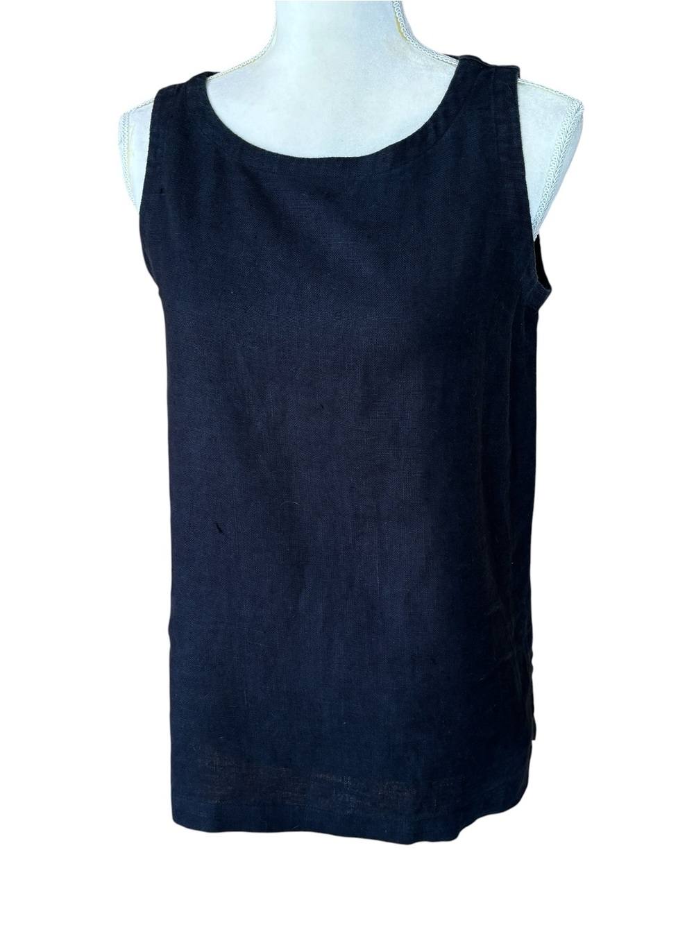 Vintage 100% linen sleeveless blouse, size Small, office, dressy, party, luxury